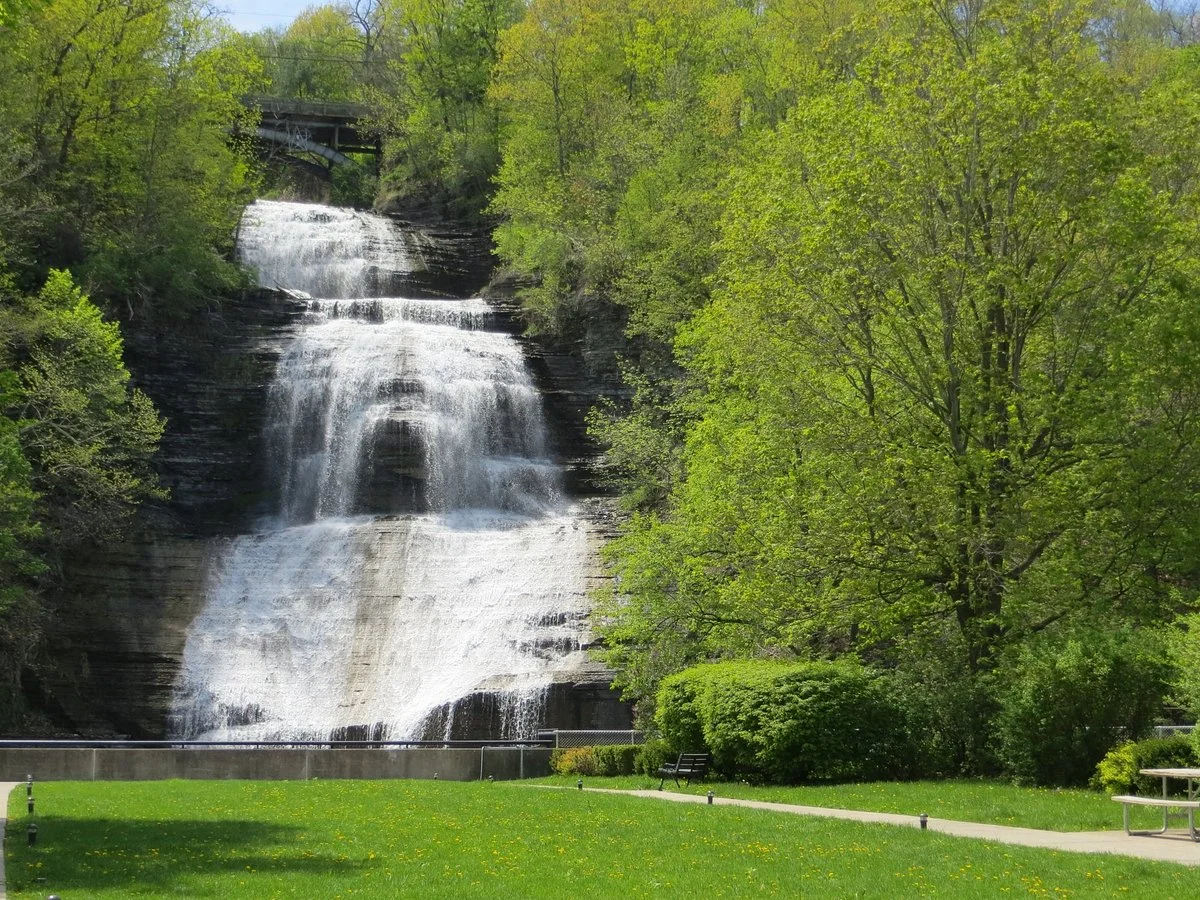 She-Qua-Ga Falls