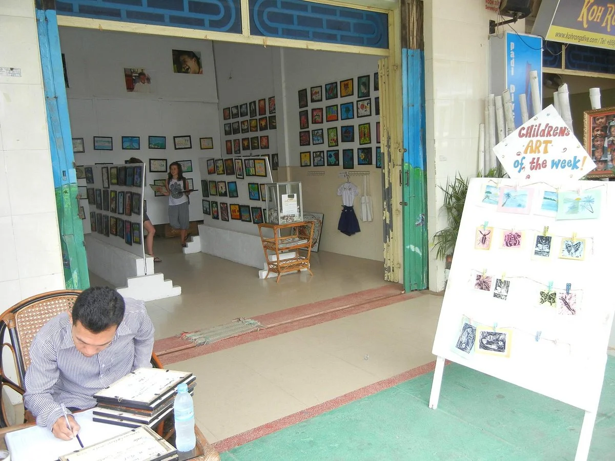 Cambodian Children's Painting Projects Gallery