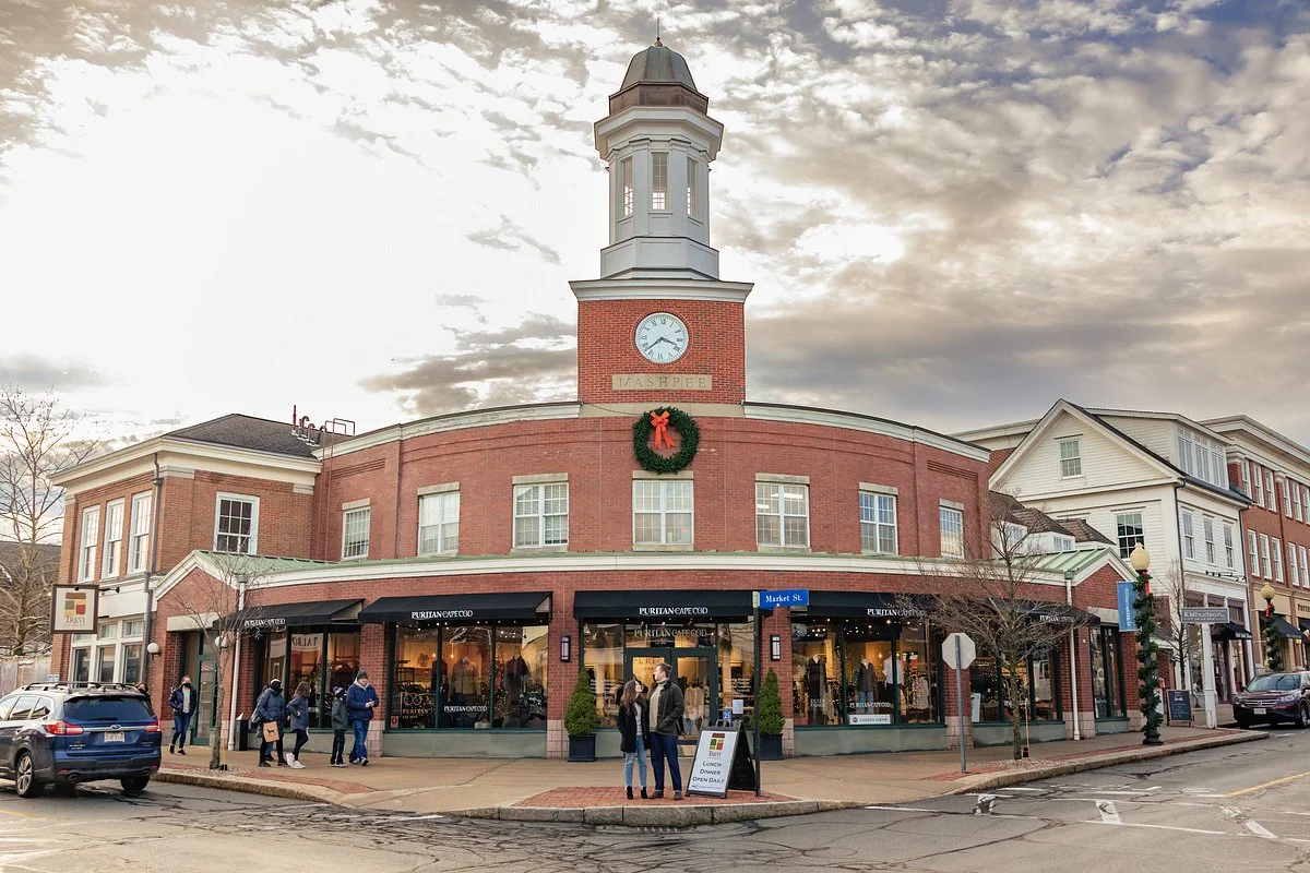 Mashpee Commons