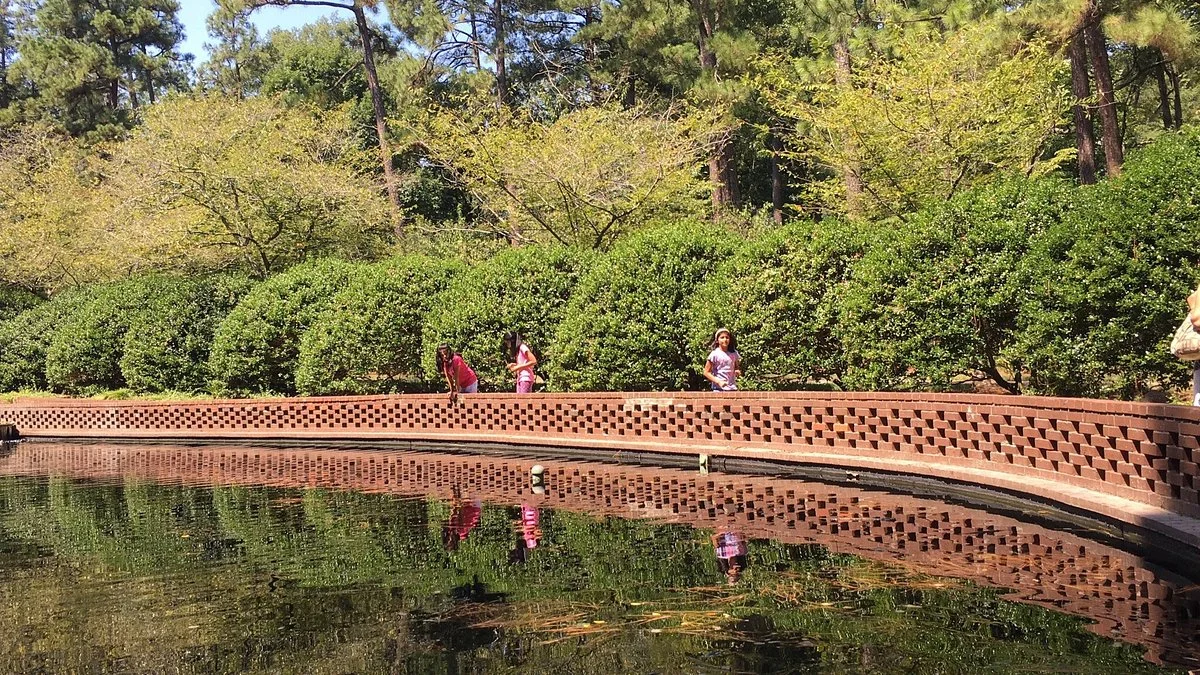 Walter Y. Elisha Park