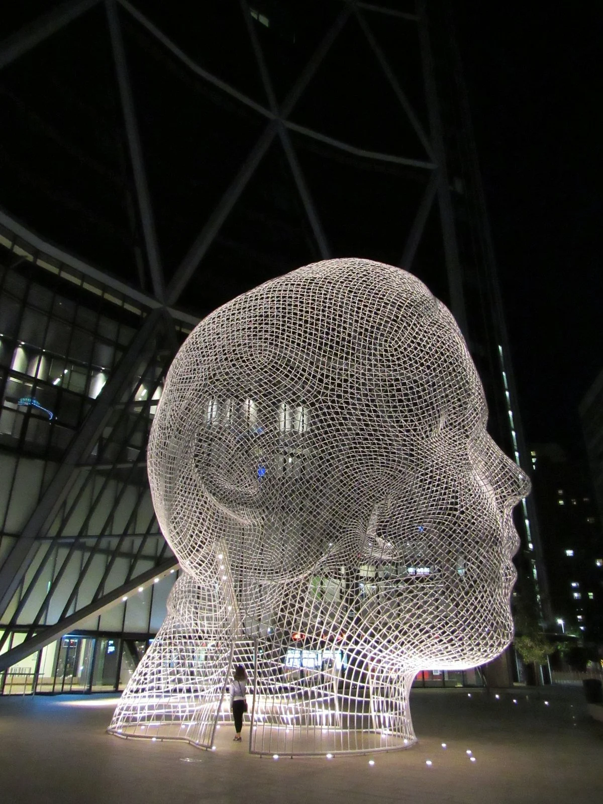 Wonderland Sculpture