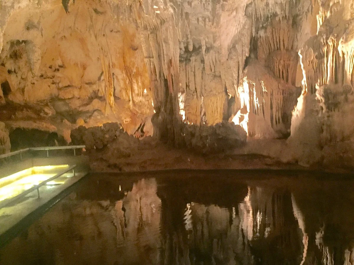 Las Cuevas de Cabarete