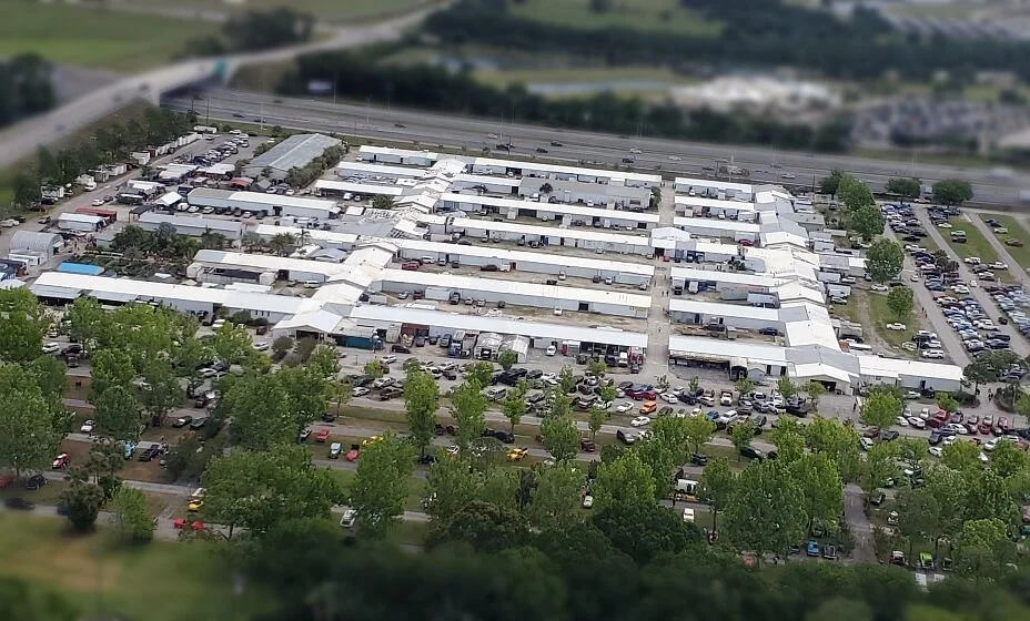 Daytona Flea and Farmer's Market