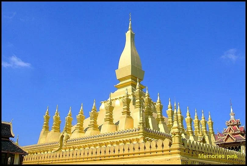 Great Sacred Stupa (Pha That Luang)