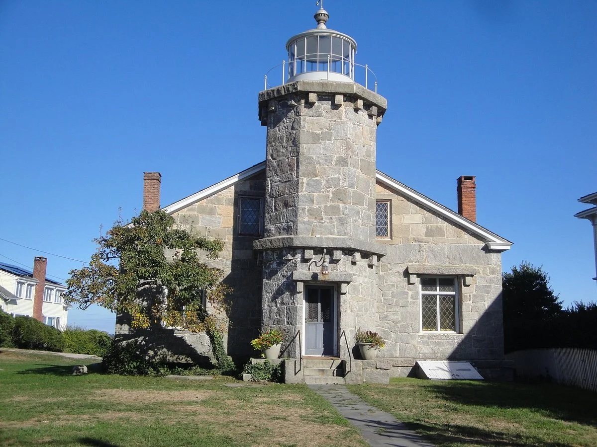 Stonington Lighthouse Museum