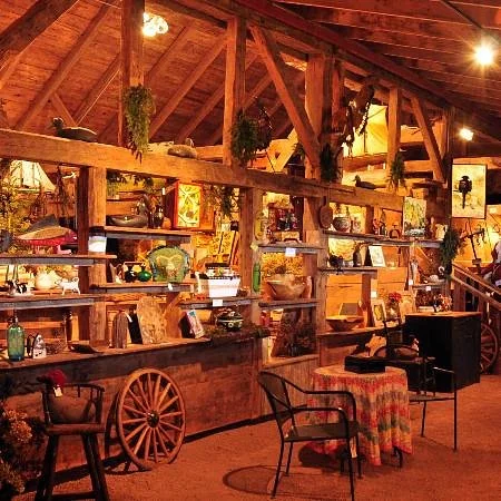 Old Barn Galleries & Gardens