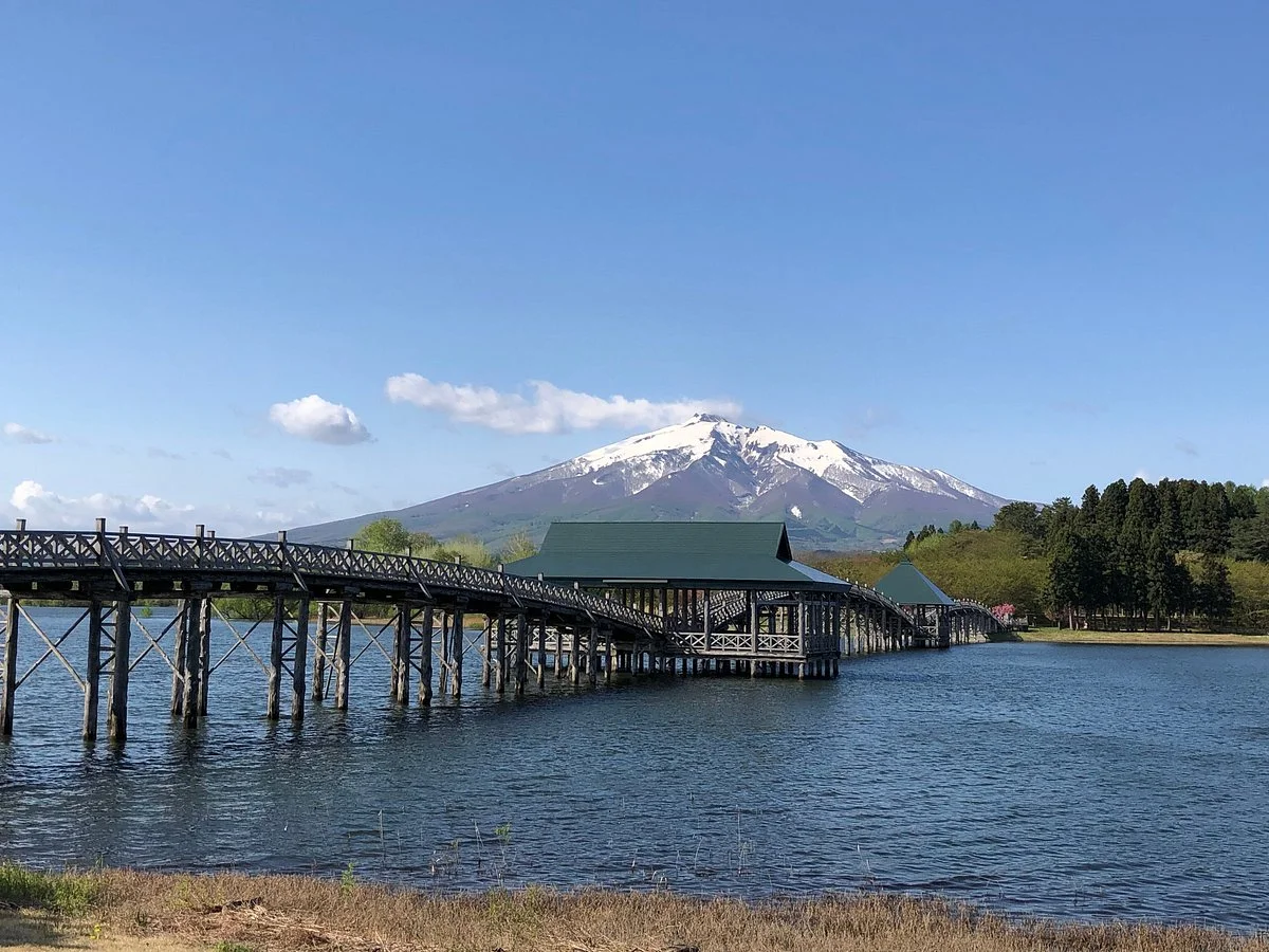 Tsurunomai Bridge