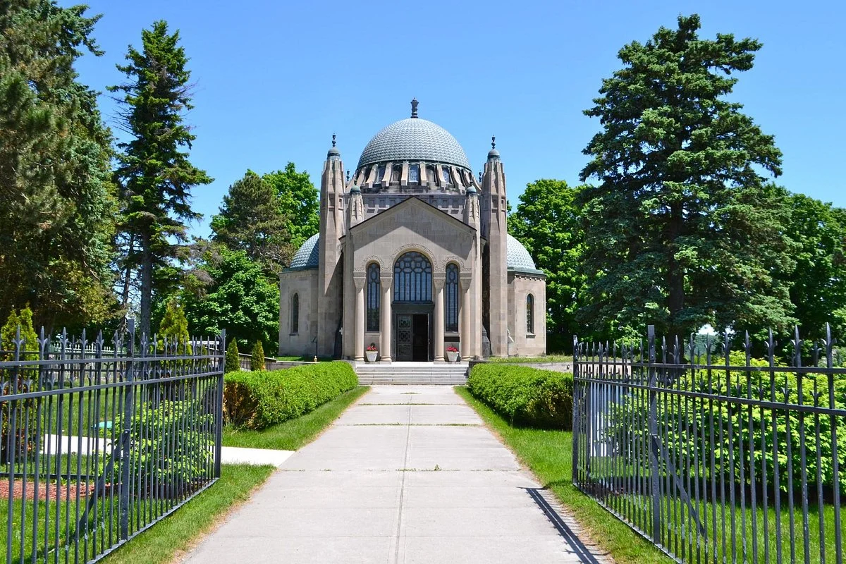 Thomas Foster Memorial
