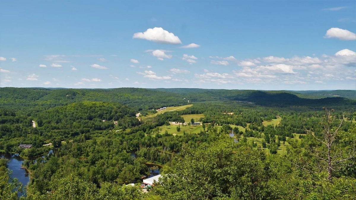 Eagle's Nest Park & Lookout