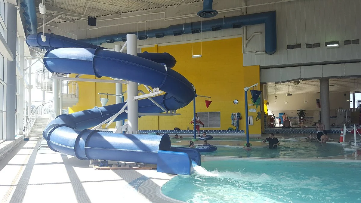 Warren Community Centre Indoor Waterpark