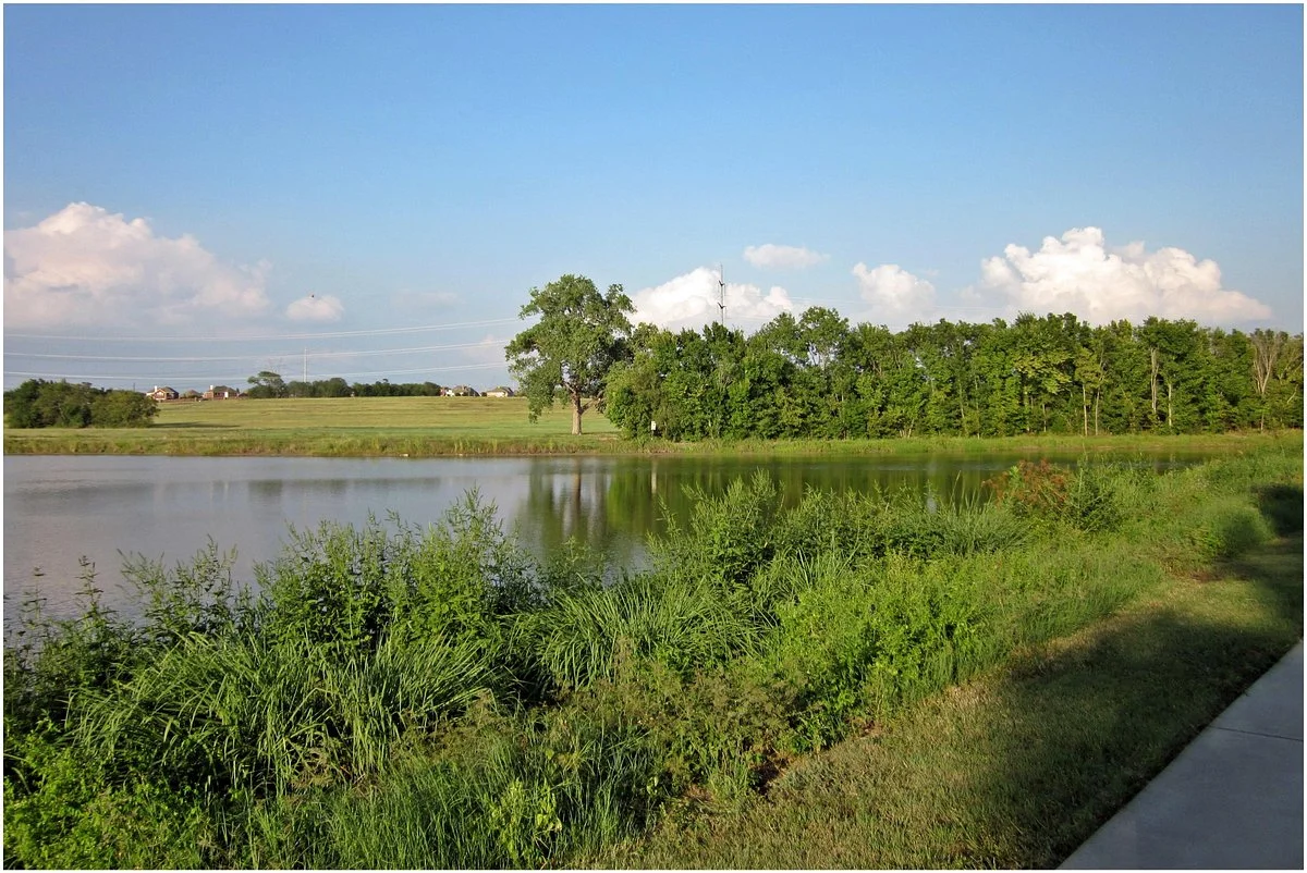 Oak Point Park & Nature Preserve