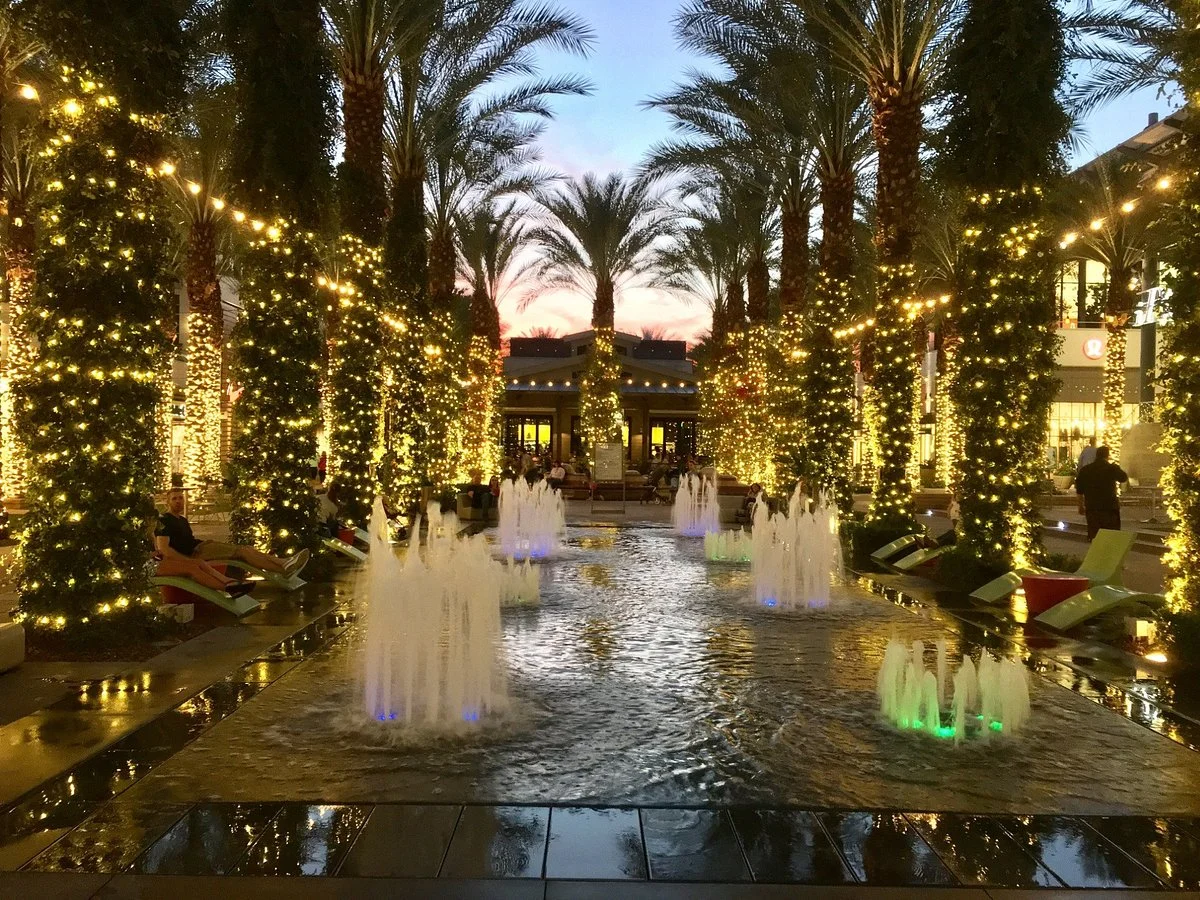 Kierland Commons