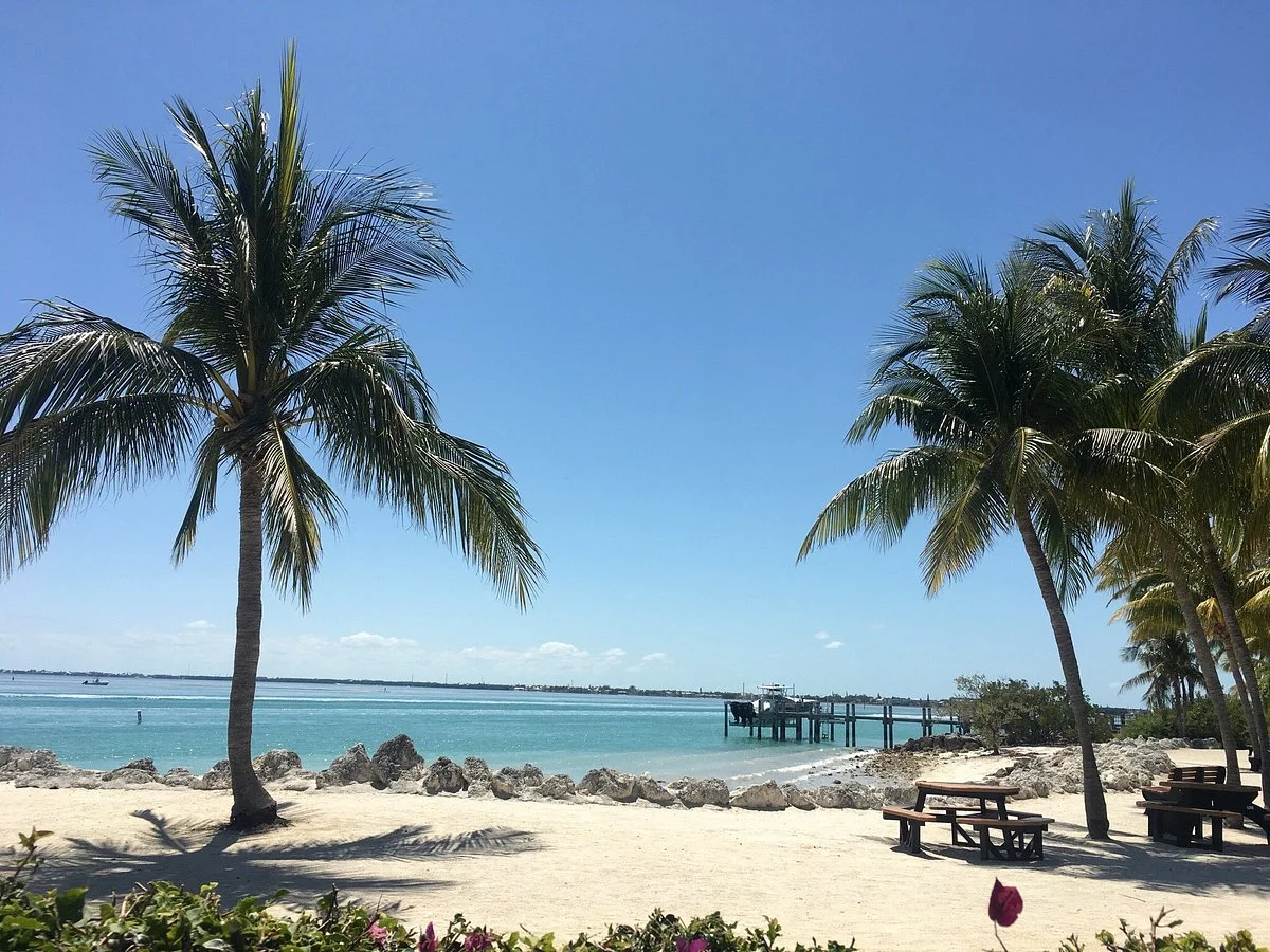 Sunset Park Beach