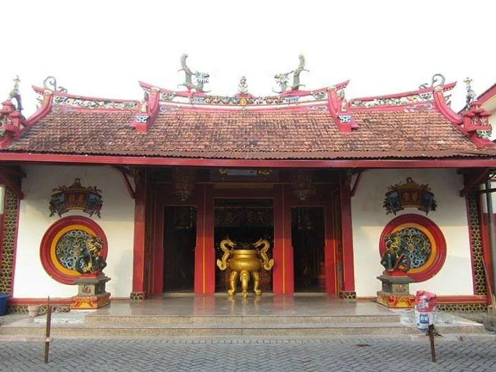 Tjoe Hwie Kiong Temple