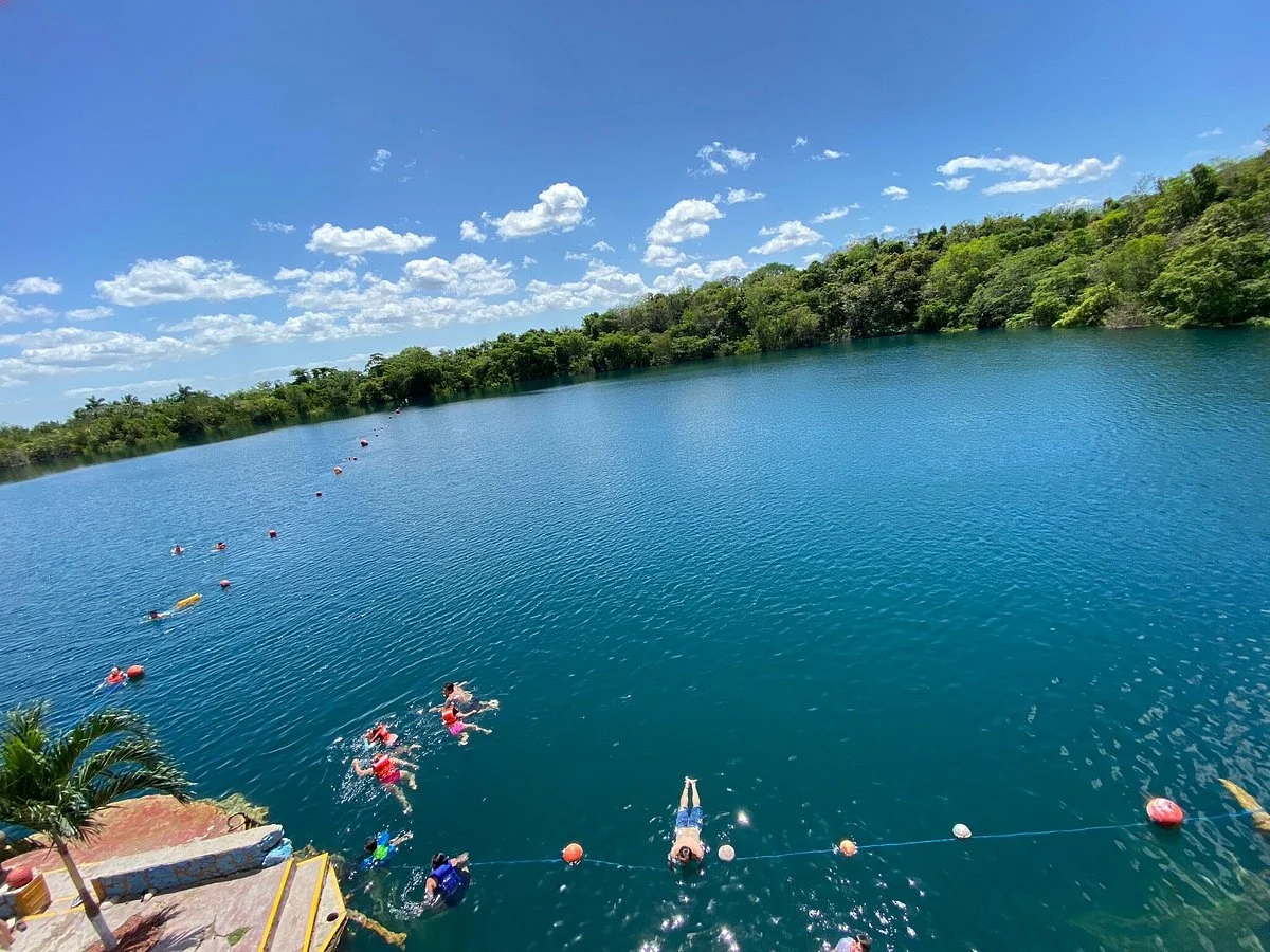 Cenote Azul