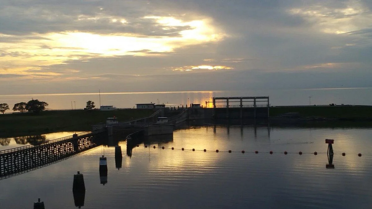 Lake Okeechobee Scenic Trail
