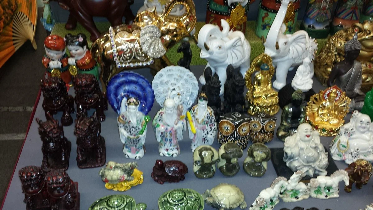 Main Gate Flea Market