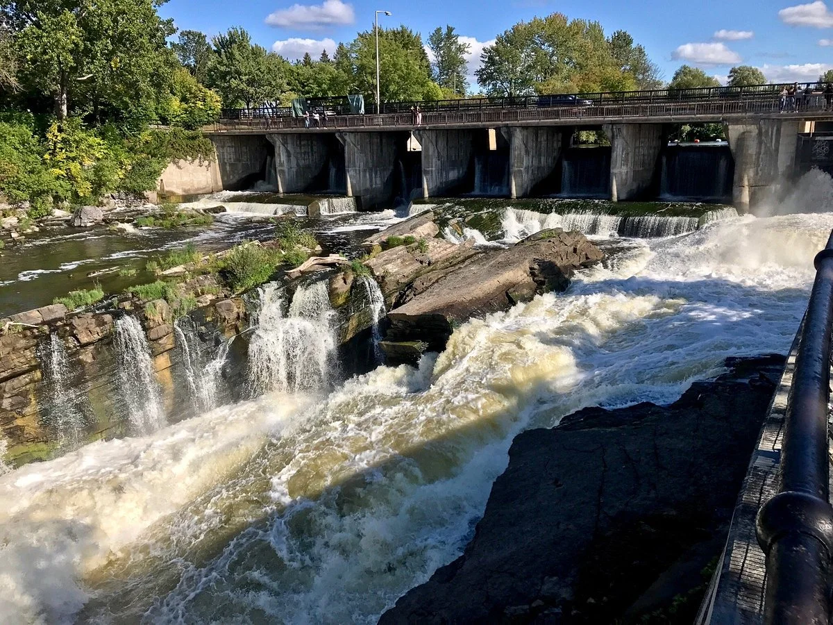 Hog's Back Falls