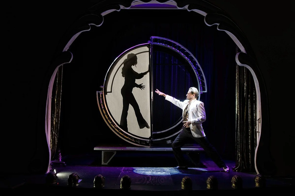 Intrigue Theater