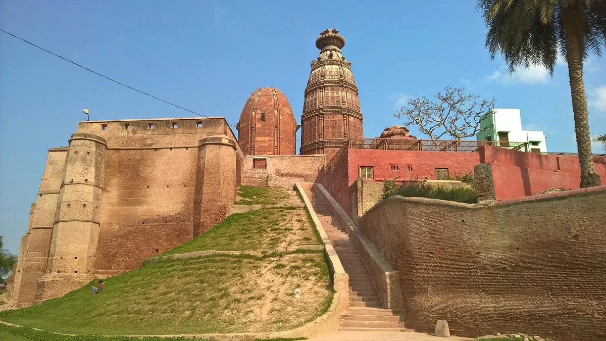 Shri Radha Madan Mohan Ji Temple