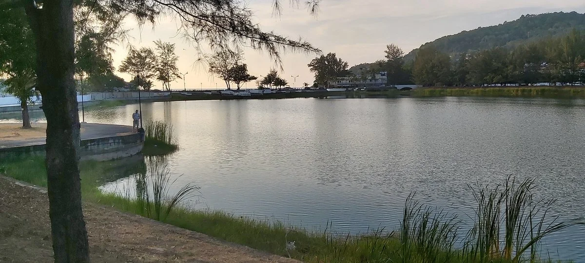 Karon Lake