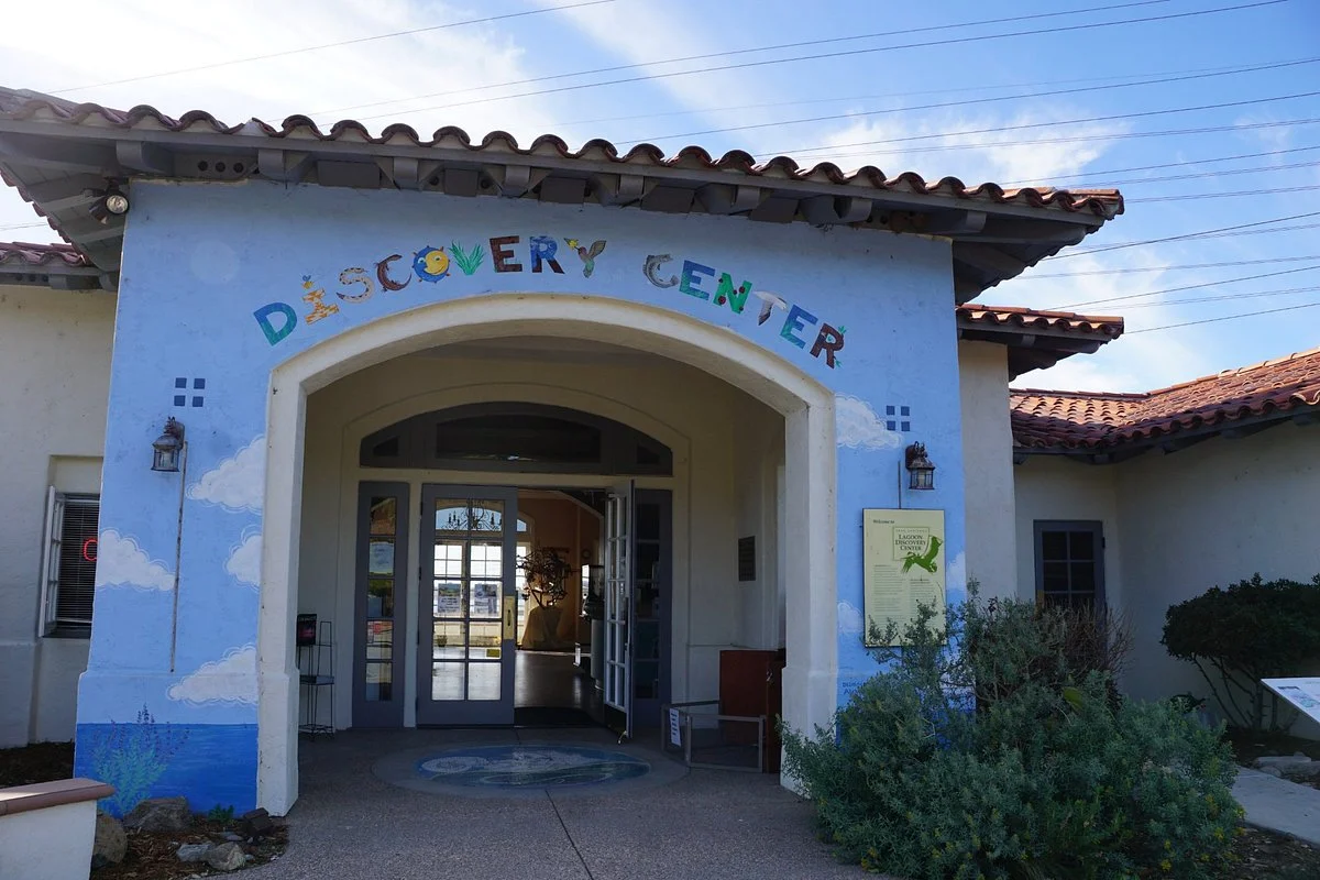 Agua Hedionda Lagoon Discovery Center