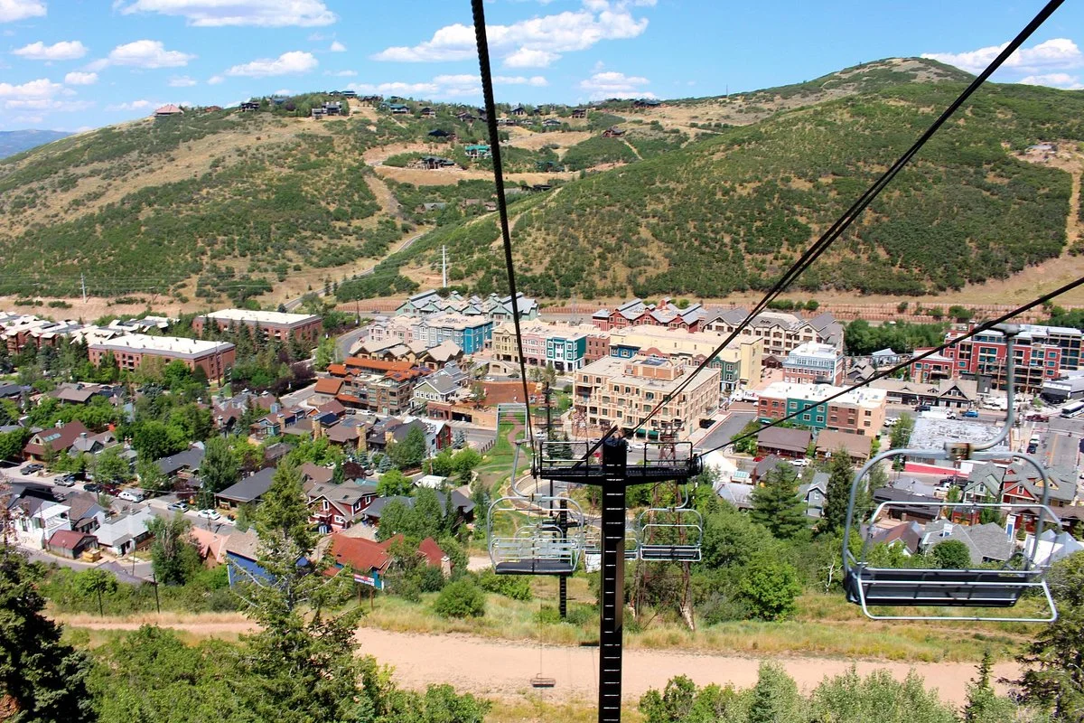Town Lift