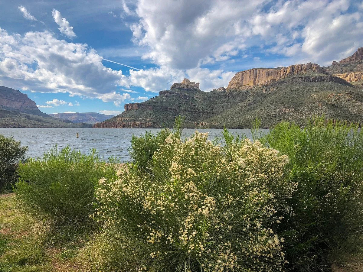 Apache Lake