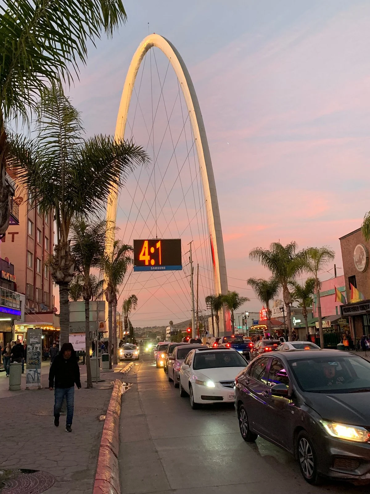 Arco Monumental