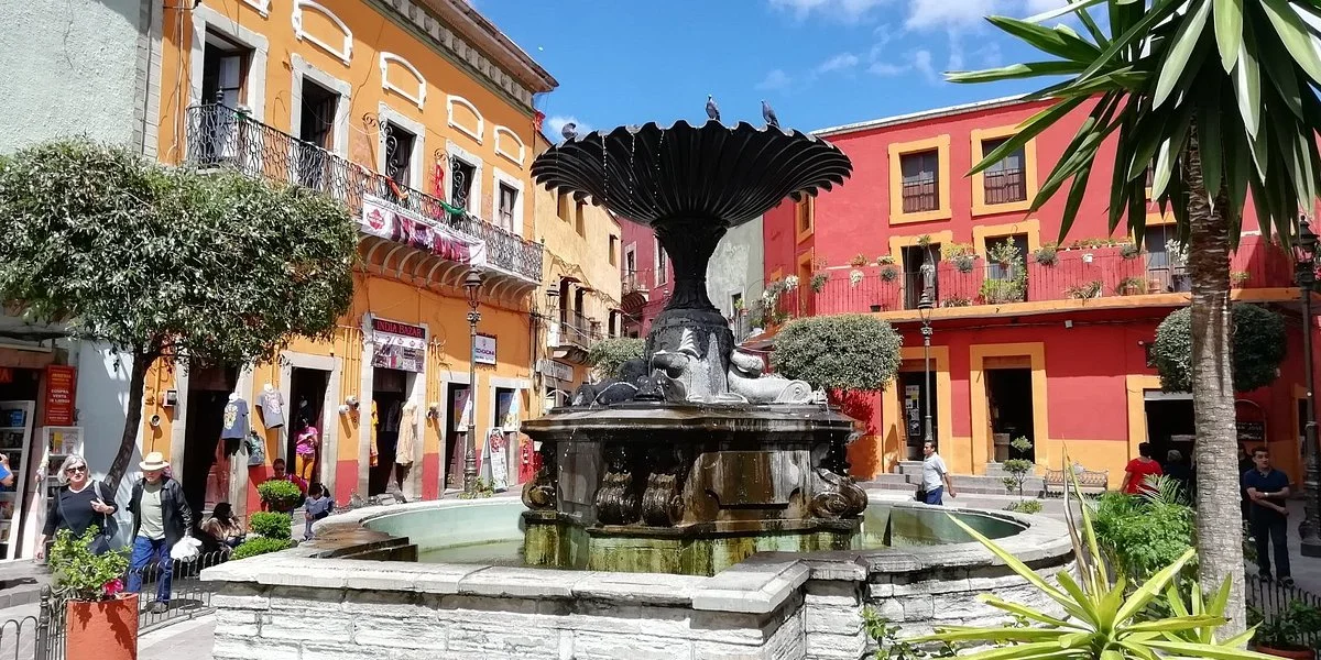 Plaza Baratillo
