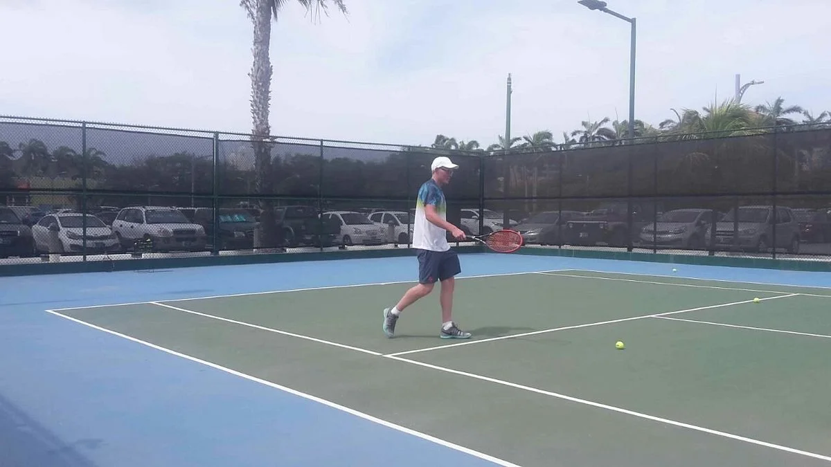 Omnibus Tennis