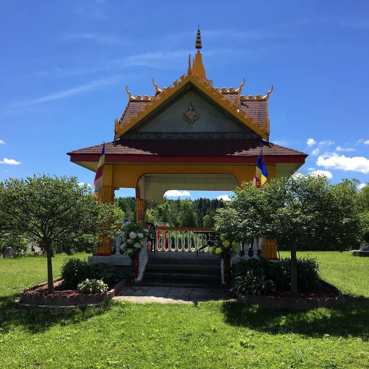Wat Lao Veluwanaram Temple