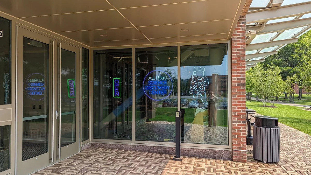A.J. Read Science Discovery Center