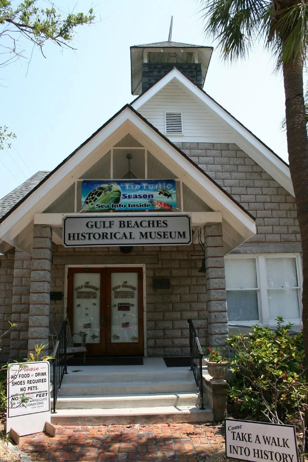 Gulf Beaches Historical Museum