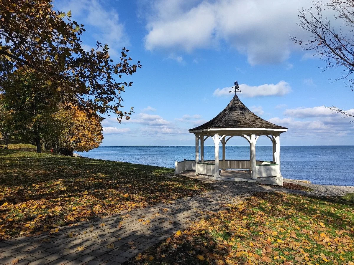 Queens Royal Park Gazebo