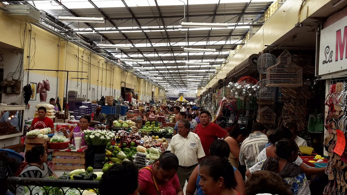 Lucas de Galvez market