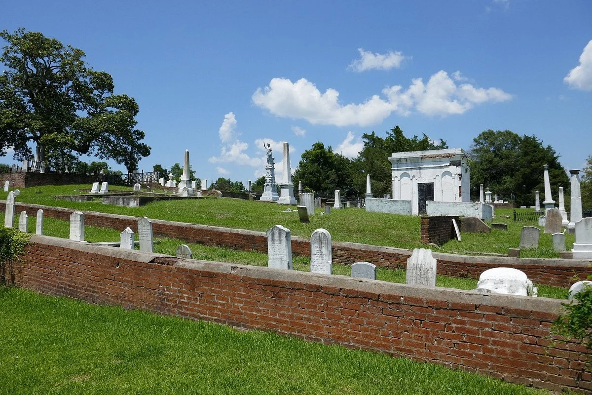 Historic Natchez Cemetery