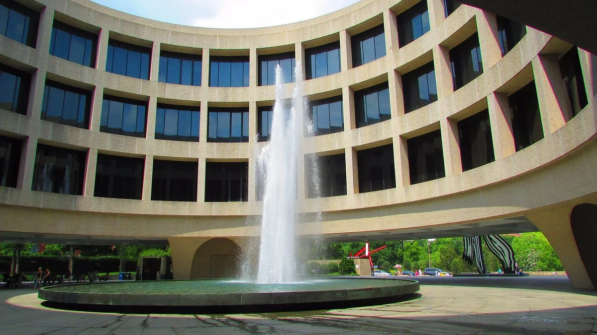 Hirshhorn Museum and Sculpture Garden