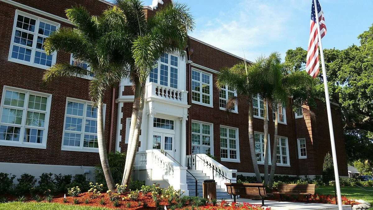 Tarpon Springs Performing Arts Center