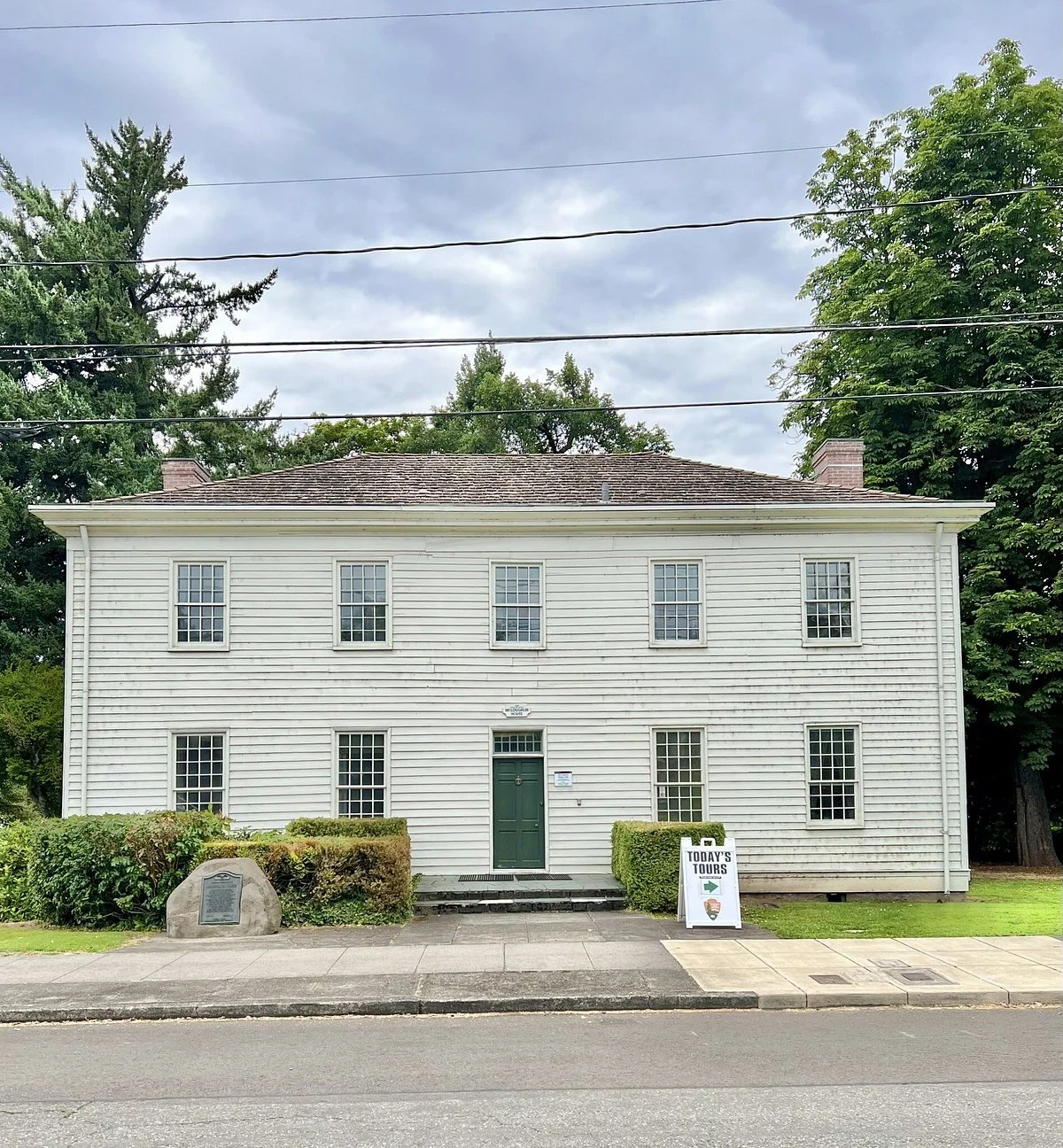 McLoughlin House