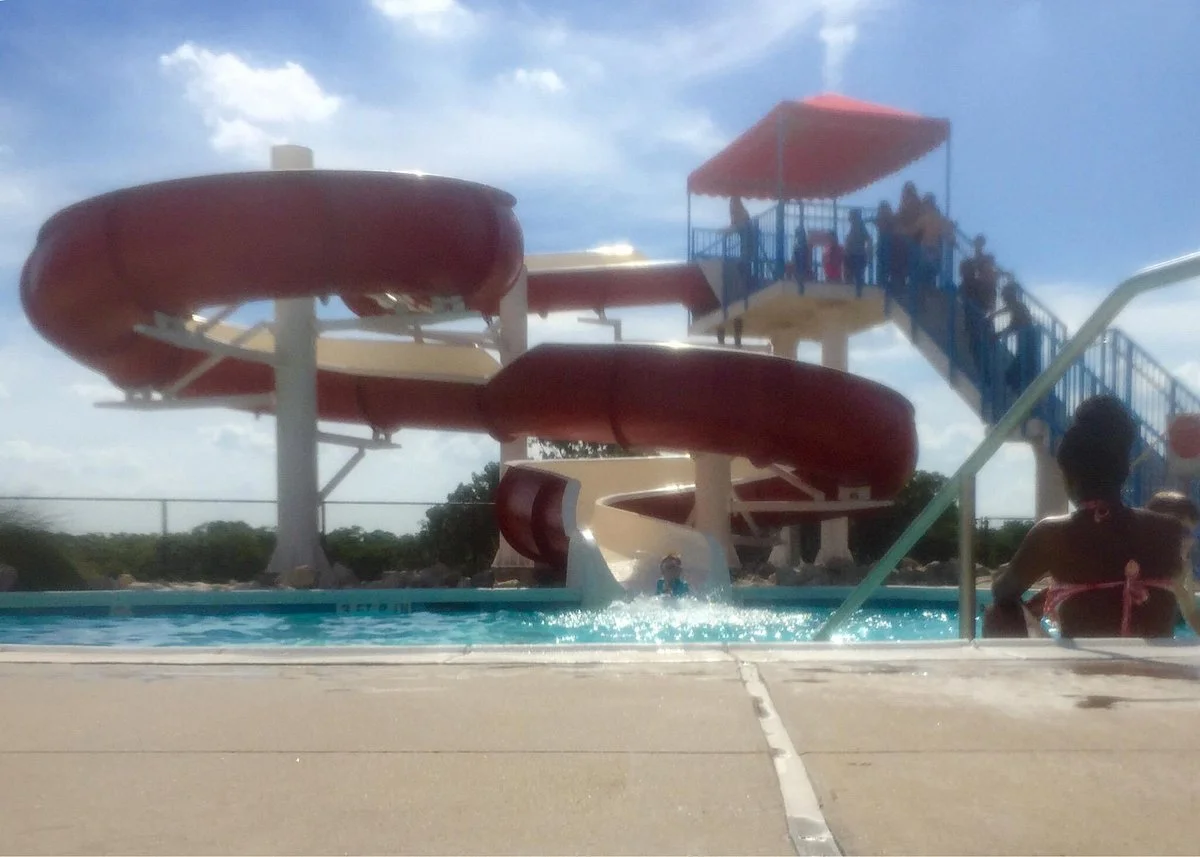 Randol Mill Family Aquatic Center