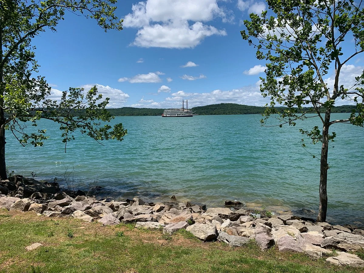 Table Rock Lakeshore Trail