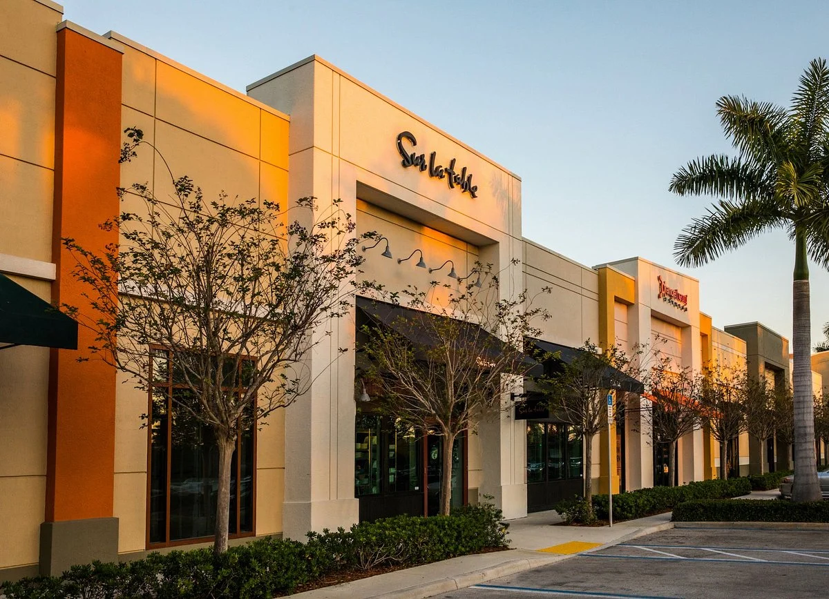 Promenade At Coconut Creek