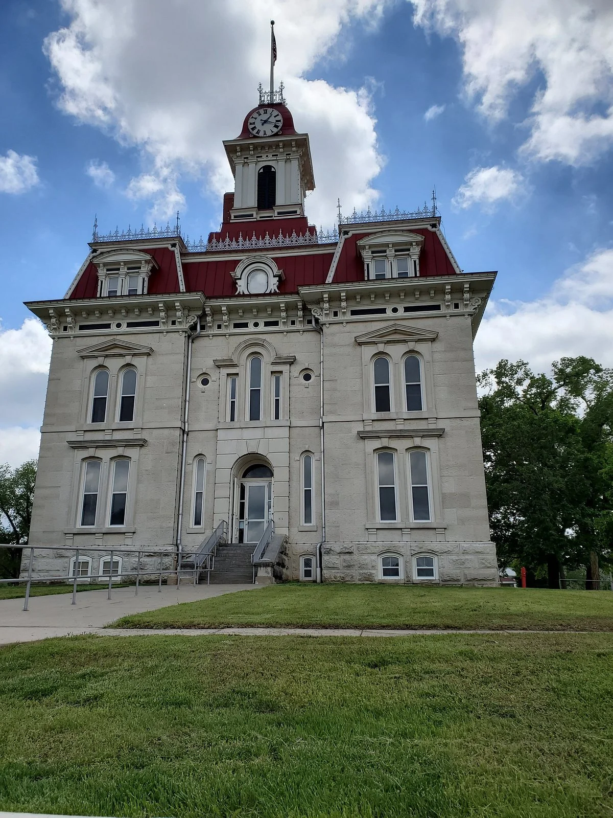 Chase County Courthouse