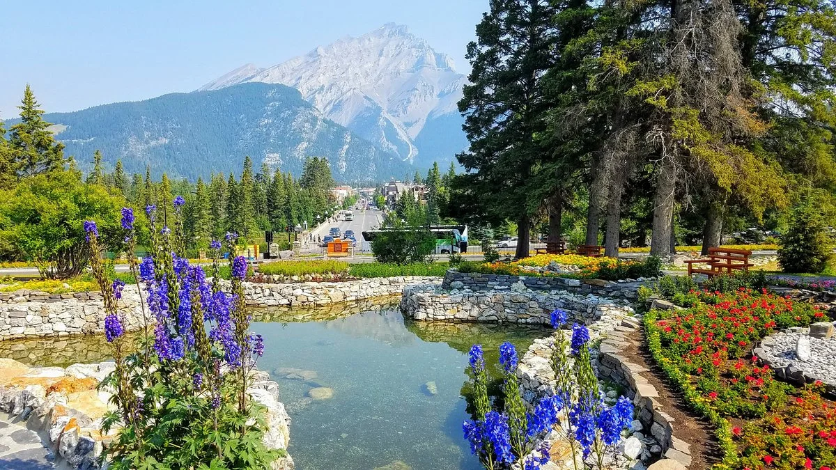 Cascade Gardens