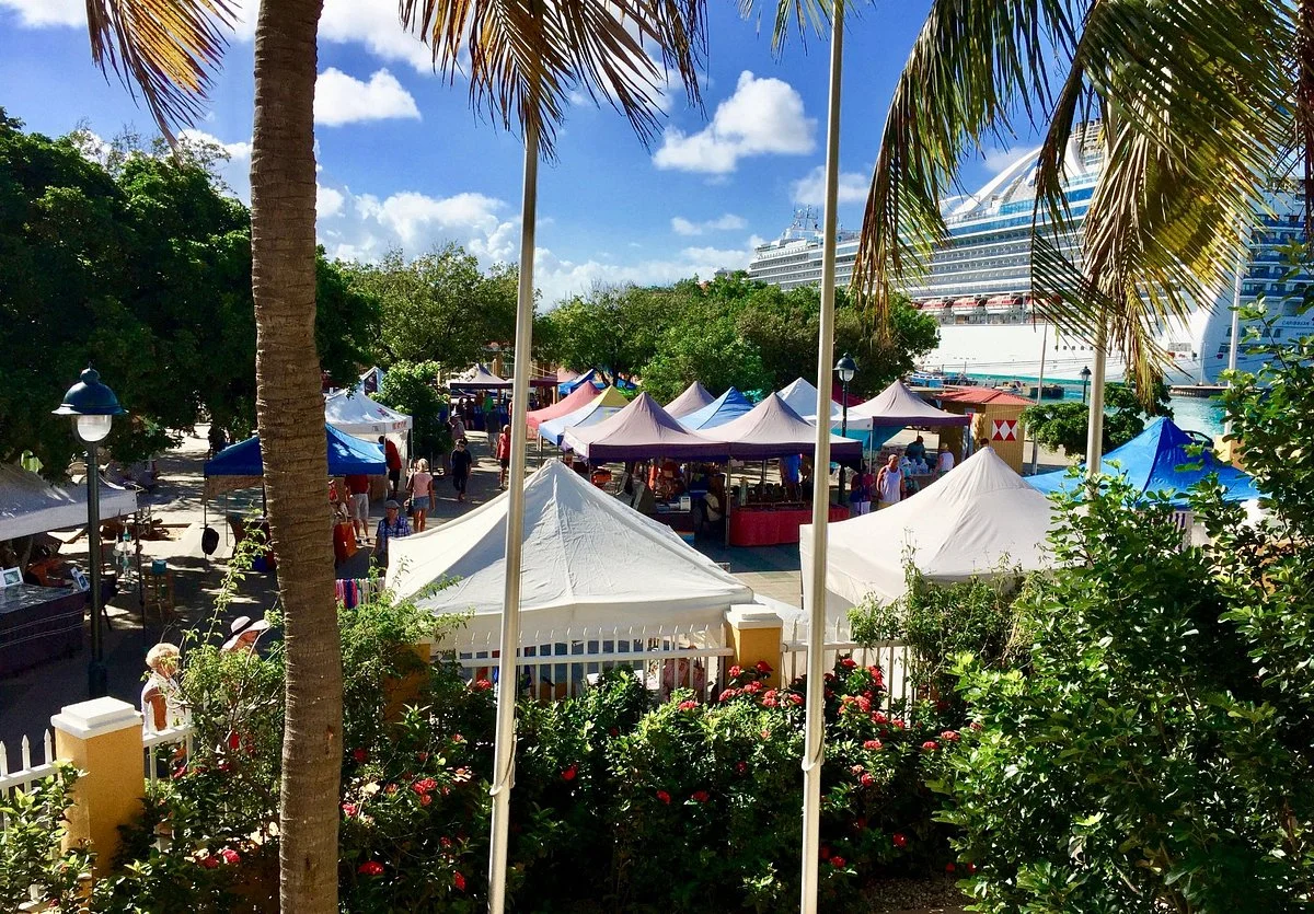Bonaire Arts and Crafts Cruise Market