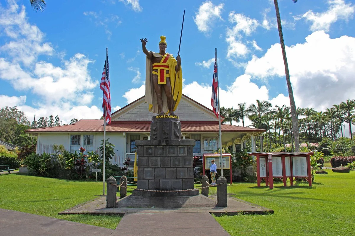 The Original King Kamehameha Statue