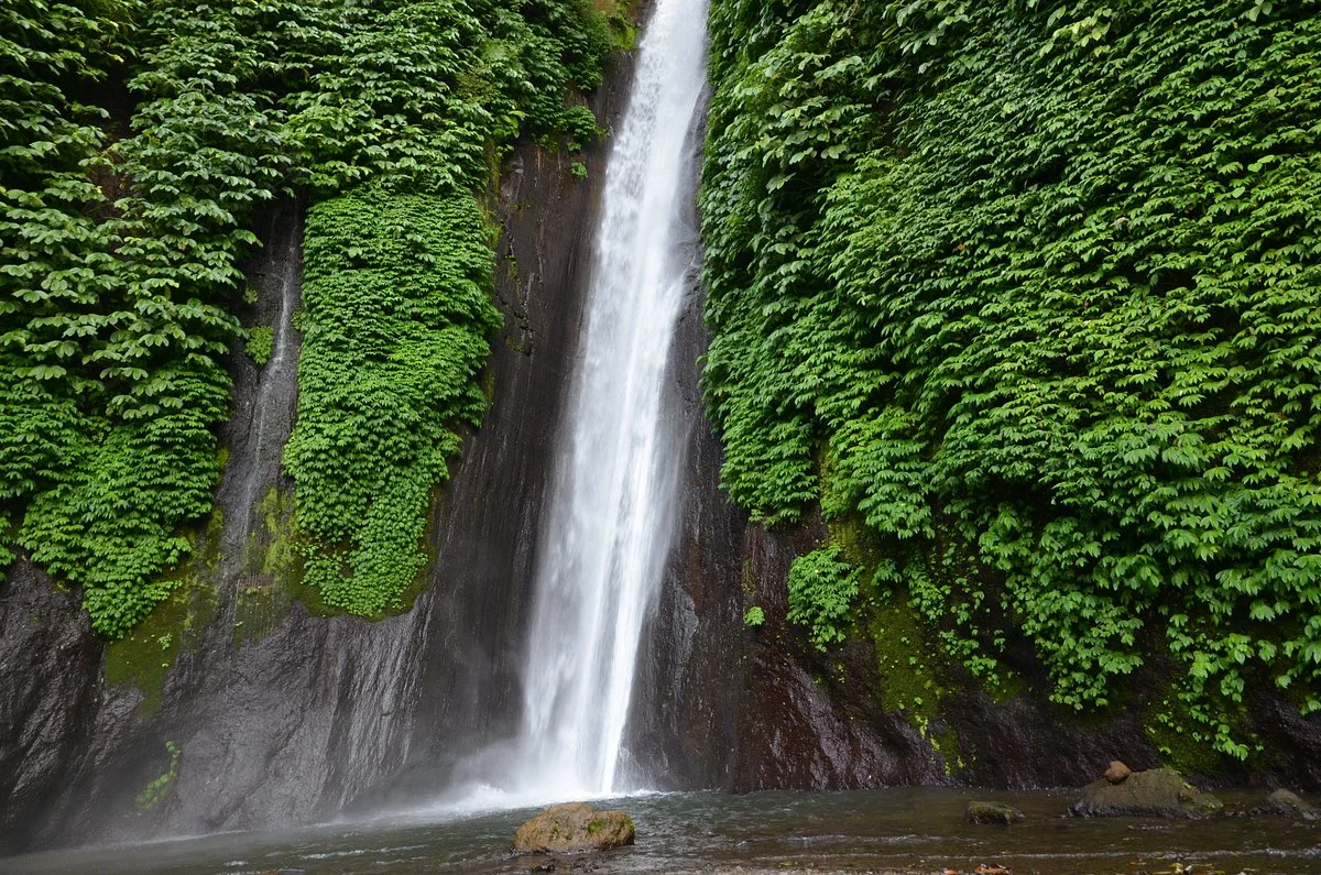 Melanting Waterfalls