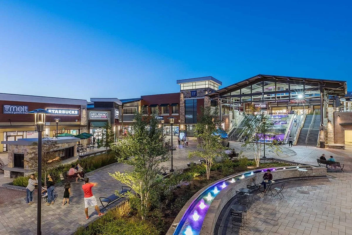 Clarksburg Premium Outlets