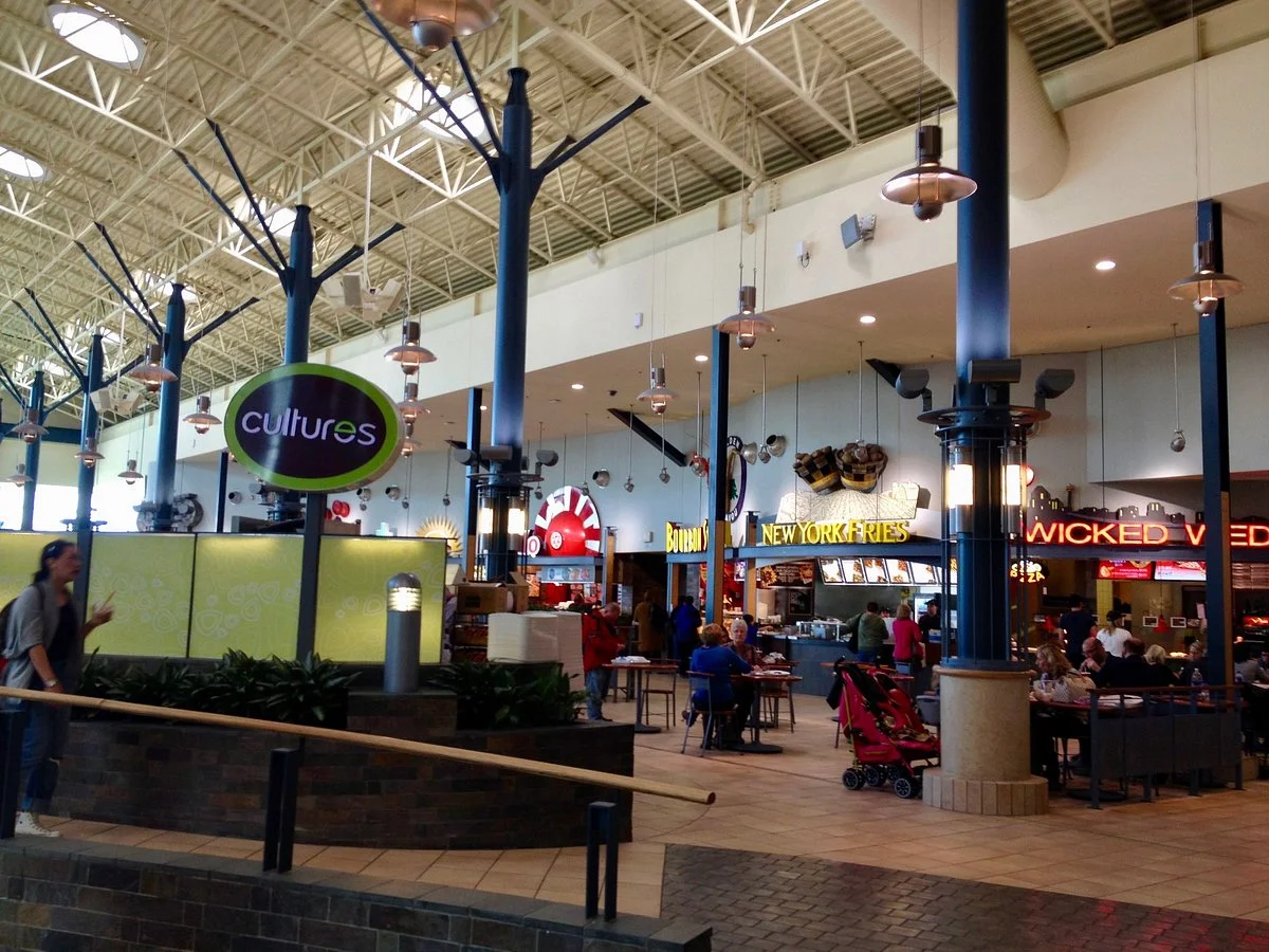 CF Chinook Centre